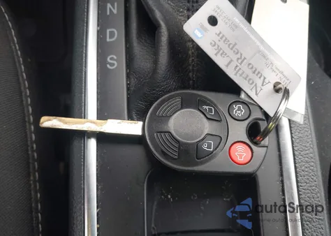 2017 Ford Escape Se z USA, uszkodzony, nr VIN 1FMCU9GD9HUB83137